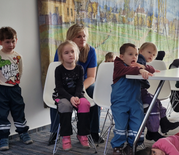 Březen měsíc knížek a pohádek